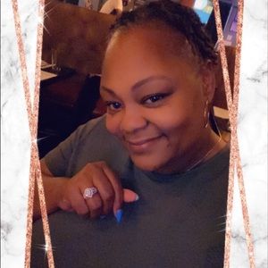 Meet your Posher, Katrina